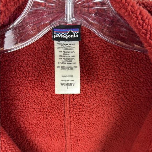 Women's Patagonia Jacket with Fleece Lining - Picture 3 of 5